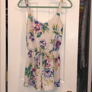 Flower print romper!